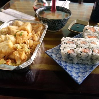 Sushi 33 - Sushi rolls, egg over rice with fried tofu and miso - Sushi Bars Near Me - Queens, New York