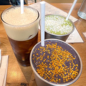 Two Hands - Nitro cold brew, Green Goddess, Acai Smoothie @cl2foodies on ig~ - Cocktail Bars Near Me - Austin, Texas Two Hands - Nitro cold brew, Green Goddess, Acai Smoothie @cl2foodies on ig~ - Cocktail Bars Near Me - Austin, Texas