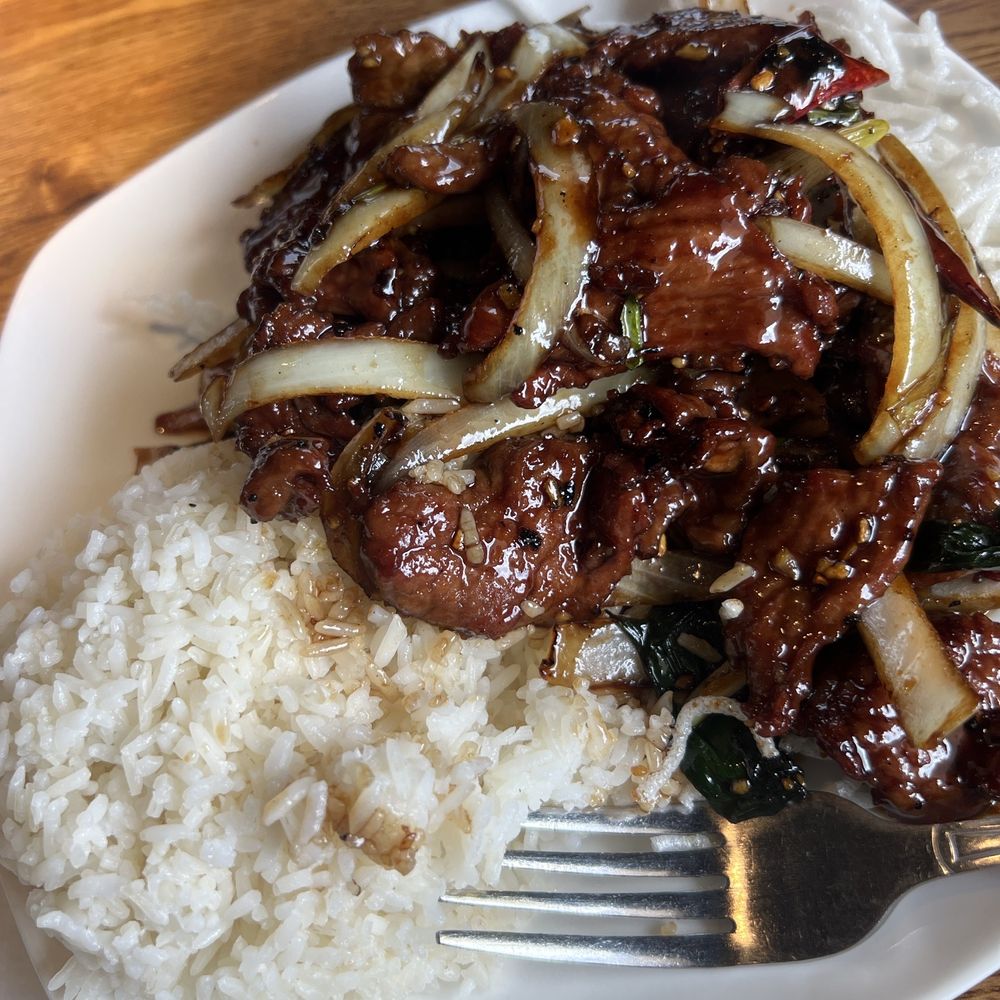 Mongolian Beef is delicious! Mongolian Beef is delicious!
