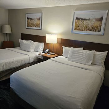 Fairfield by Marriott Inn & Suites at Dulles Airport - Hotels Near Me - Sterling, Virginia