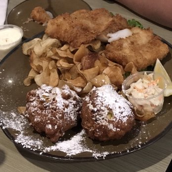 Highway House - Fish & chips - Burgers Near Me - Chicago, Illinois Highway House - Fish & chips - Burgers Near Me - Chicago, Illinois
