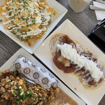 The Pan - Lv's Green Chili Hash, Chorizo Scramble, Peach's Georgia Peach Corncakes - Breakfast & Brunch Near Me - Torrance, California The Pan - Lv's Green Chili Hash, Chorizo Scramble, Peach's Georgia Peach Corncakes - Breakfast & Brunch Near Me - Torrance, California