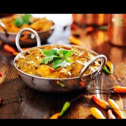 Maisha - Chicken dopeyaza