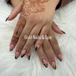 Gold Nails & Spa