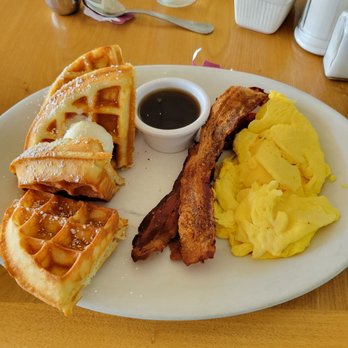 Fort Jesse Cafe - Waffles and eggs - Breakfast & Brunch Near Me - Normal, Illinois Fort Jesse Cafe - Waffles and eggs - Breakfast & Brunch Near Me - Normal, Illinois