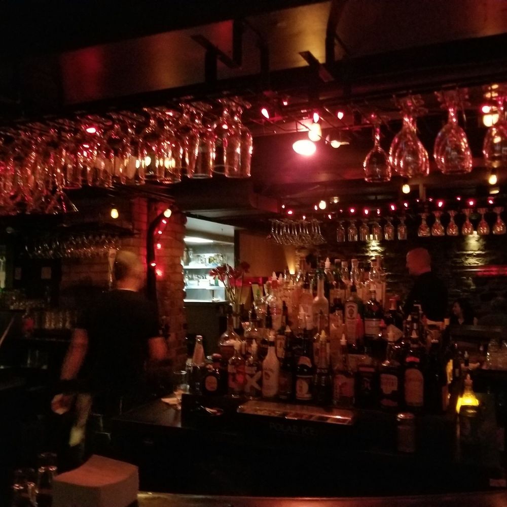 Bar.
