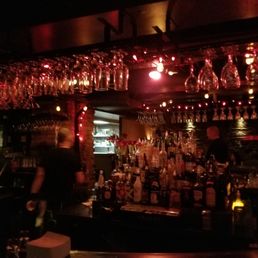 Bar. Bar.