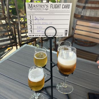 Mastry'S Brewing - Beer flight - Brewpubs Near Me - St. Pete Beach, Florida