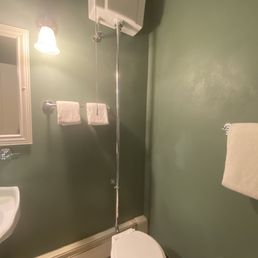 Hotel Ruby Marie - toliet in bathroom, it ran all night & we advised staff so hopefully it's no longer a problem. - Hotels Near Me - Madison, Wisconsin