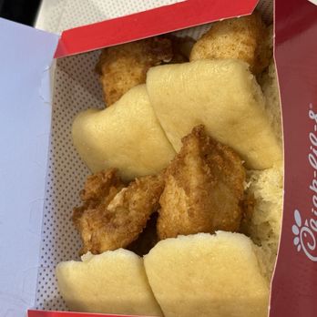 Chick-fil-A - Fast Food Near Me - Glendora, California
