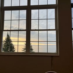 Magnuson Grand Lakefront Paradise - Morning view from the breakfast area, lovely to look at and have breakfast.