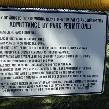 Ghesquiere Park - Parks Near Me - Grosse Pointe Woods, Michigan