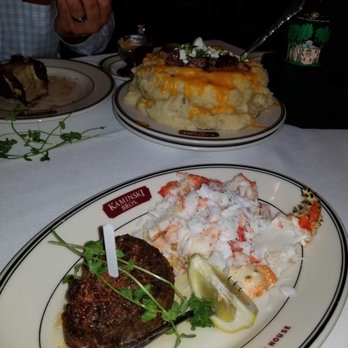 Kaminski's Chop House - Entree - Steakhouses Near Me - Wisconsin Dells, Wisconsin Kaminski's Chop House - Entree - Steakhouses Near Me - Wisconsin Dells, Wisconsin