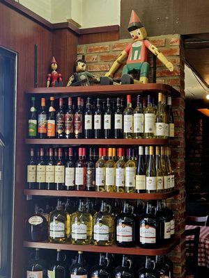 Monte Carlo Italian Deli by null