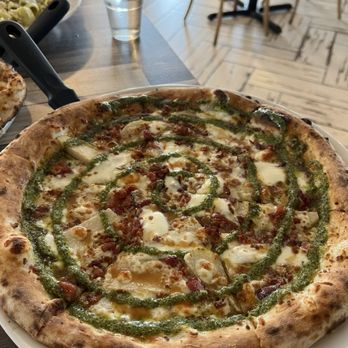 Da Vinci pizza and pasta - Pizza Pera - Cafes Near Me - Gainesville, Florida