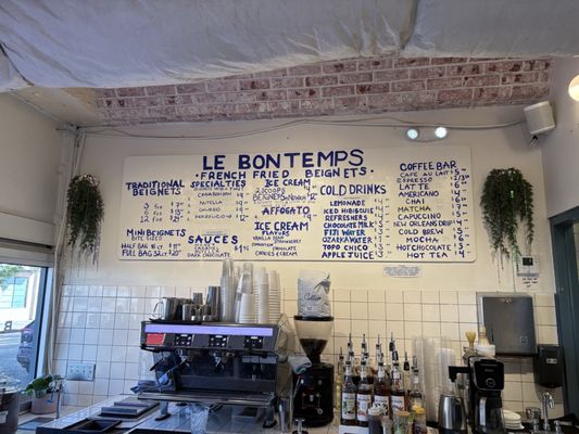 Le Bon Temps Beignets and Coffee by null