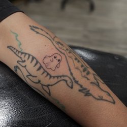 Ms Ting’s Shanghai Tattoo - Little gap filler ghost
