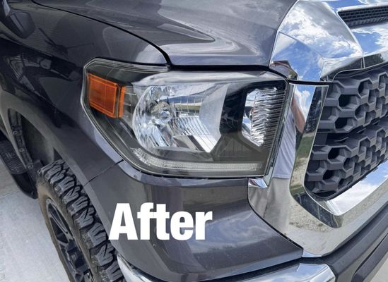 Before & After - At Lone Star Chip Fix, we're not just fixing chips – we're building relationships, one repair at a time. So whether you're dealing with a minor crack or a major chip, trust the family-owned business with a proven track record of excellence. Trust Lone Star Chip Fix – where quality, reliability, and family values converge to keep you driving safely and without hurting your wallet. We’re just a phone call away!