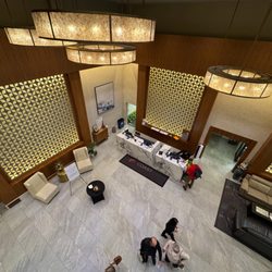 Coast Kamloops Hotel & Conference Centre - Lobby