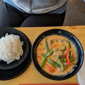 D E Thai Kitchen - Downtown - Thai Near Me - Las Vegas, Nevada D E Thai Kitchen - Downtown - Thai Near Me - Las Vegas, Nevada