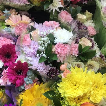 The Home Depot - Gorgeous bouquets! - Hardware Stores Near Me - San Jose, California The Home Depot - Gorgeous bouquets! - Hardware Stores Near Me - San Jose, California