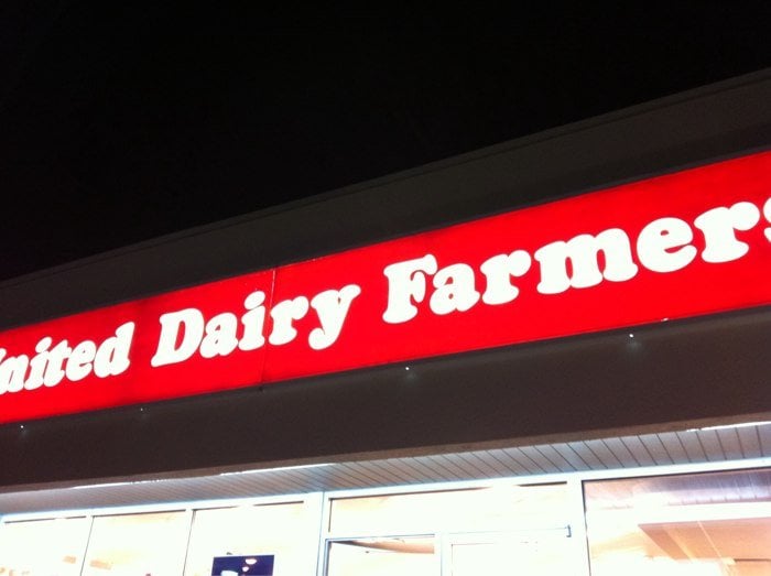 United Dairy Farmers Logo