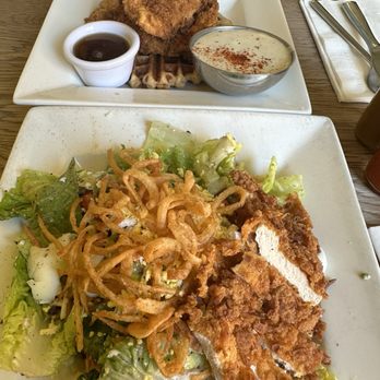 900 Grayson - Cobb salad with demon lover - Breakfast & Brunch Near Me - Berkeley, California