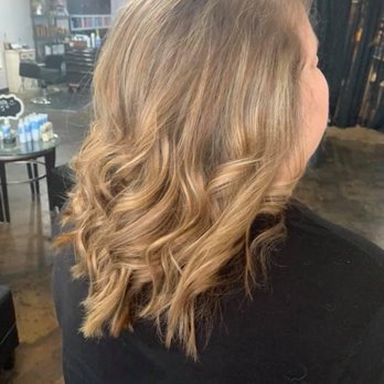 Studio 5 Salon - Side view of Dakota's handywork - Hair Salons Near Me - Canton, Georgia Studio 5 Salon - Side view of Dakota's handywork - Hair Salons Near Me - Canton, Georgia