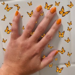 Halcyon Spa - Creamsicle Dreams by our talented Nail Artist Dayna