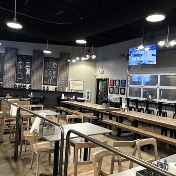 Park City Brewing - Inside - Barbeque Near Me - Park City, Utah