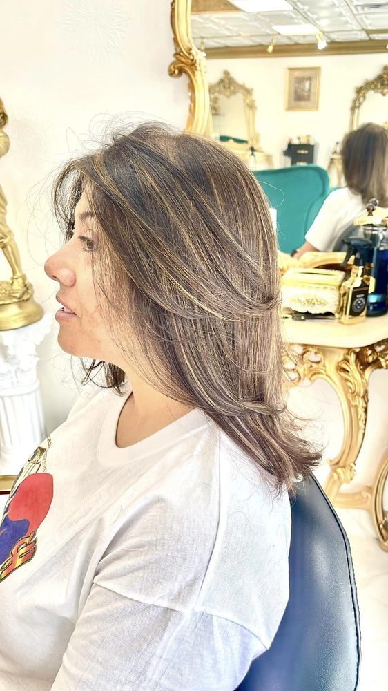 VUITTON SALON Updated September 2024 38 Photos 1629 Waukegan Rd, Glenview, Illinois Hair