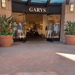 GARYS - Outside
