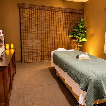 Majestic Thai Spa - A peaceful treatment room designed for a relaxing massage experience. - Massage Near Me - Napa, California Majestic Thai Spa - A peaceful treatment room designed for a relaxing massage experience. - Massage Near Me - Napa, California