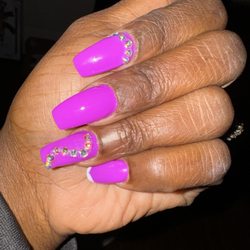 Spa & Nails - The designs are not designing at all