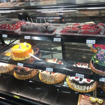 El Super - Cakes - Grocery Near Me - El Paso, Texas