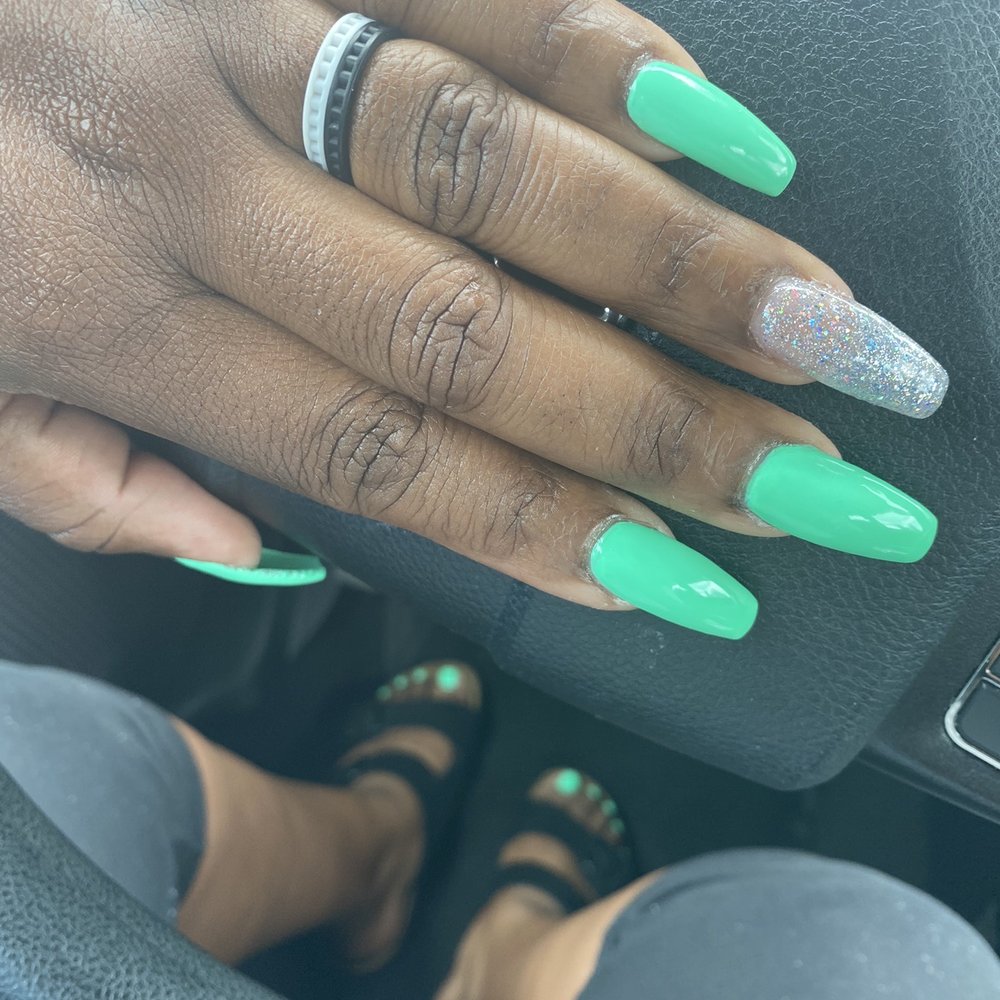 Happy Nails - Gel mani and pedi - Nail Salons Near Me - Lacey, Washington Happy Nails - Gel mani and pedi - Nail Salons Near Me - Lacey, Washington