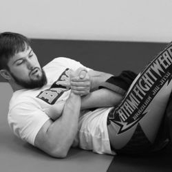 Grappling Mastery: BJJ & Muay Thai