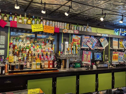 The Monkey Bar by null
