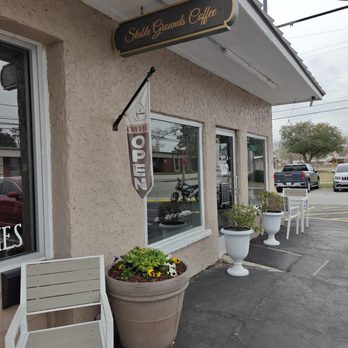 Stable Grounds Coffee - Signage - Cafes Near Me - Newport, North Carolina Stable Grounds Coffee - Signage - Cafes Near Me - Newport, North Carolina