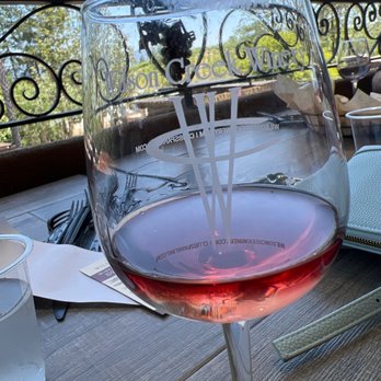 Wilson Creek Winery - Try the sunset - Wineries Near Me - Temecula, California Wilson Creek Winery - Try the sunset - Wineries Near Me - Temecula, California