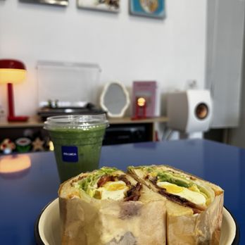 Cafe Franca - Coconut Matcha Foam Bacon egg sandwich - Breakfast & Brunch Near Me - Los Angeles, California