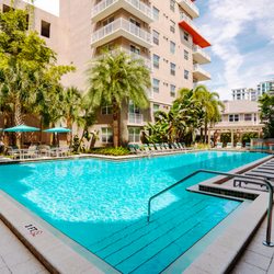 Cottonwood Bayview - Resort-style Pool