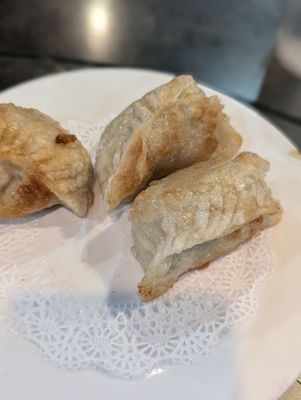Ming’s Bistro by null