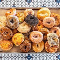Uncle Harry's New York Bagelry & Coffeehouse