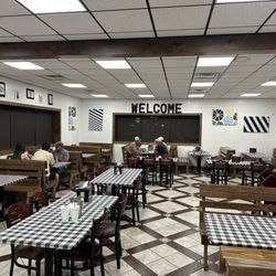 South Main Streatery