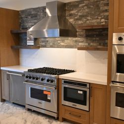 Azzari Design Center