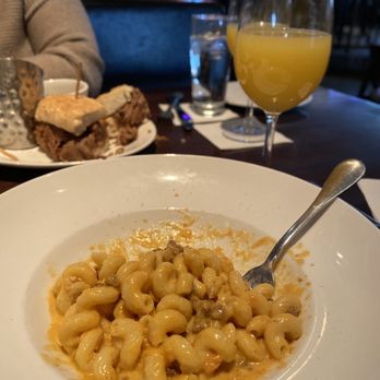 Tavern 23 - Spicy Mac and Cheese and bottomless mimosas - American Near Me - Minneapolis, Minnesota Tavern 23 - Spicy Mac and Cheese and bottomless mimosas - American Near Me - Minneapolis, Minnesota
