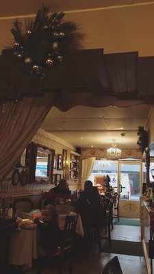 Effies of Perth by null