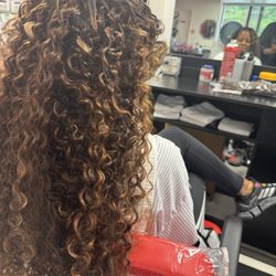 Sew in Curly hair