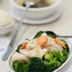 Bayview Kitchen - Sliced fish and veggies